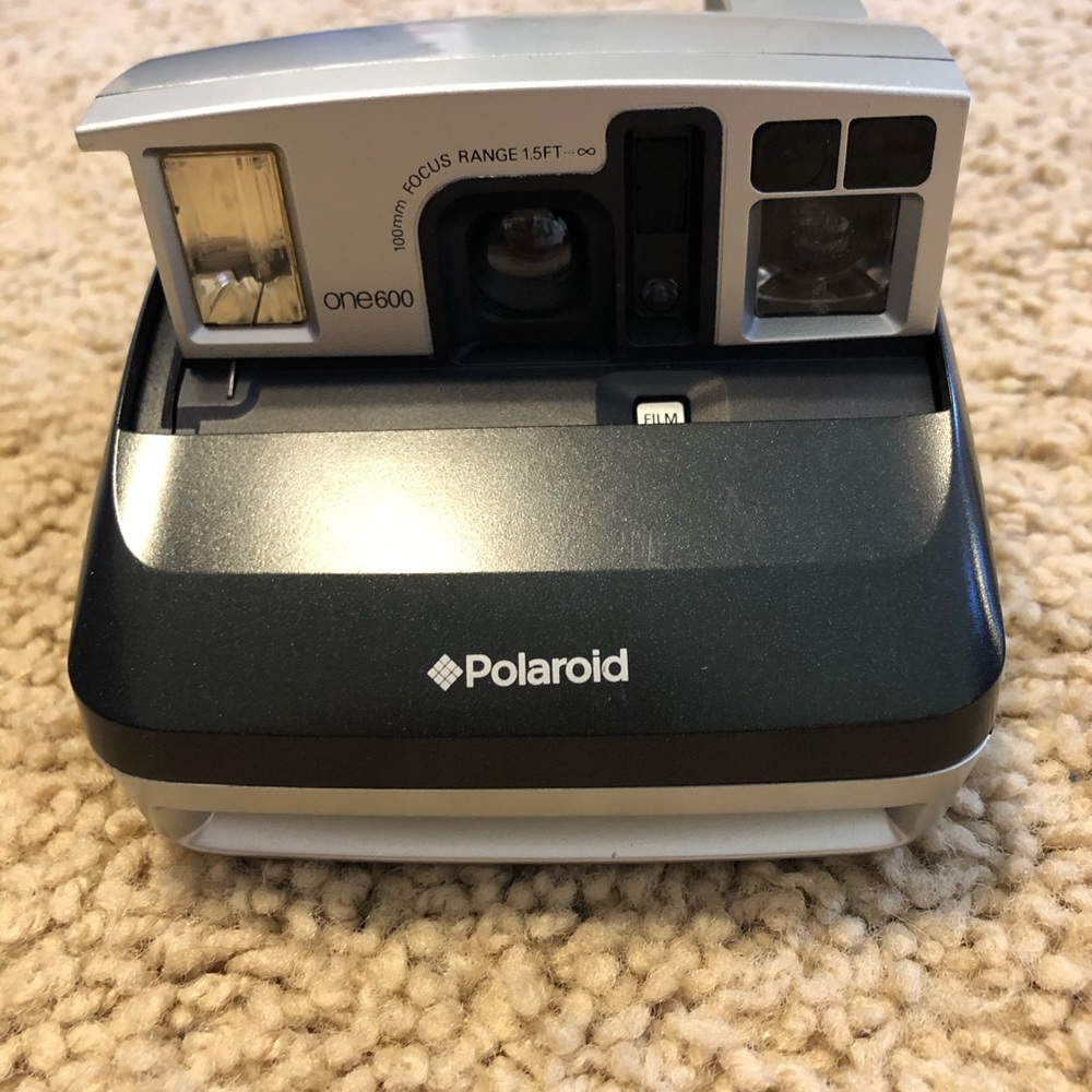 Polaroid one600 camera